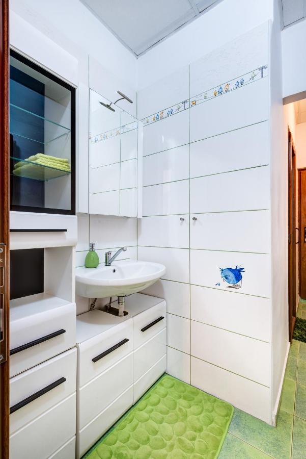 Family Apartment - Comfort In The Center Burgas Extérieur photo